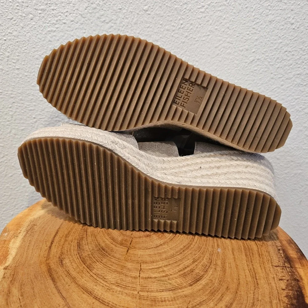 Eileen Fisher see photos